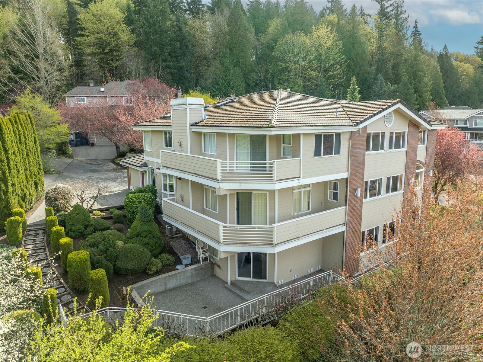 Property Photo:  10316 NE 153rd Place  WA 98011 