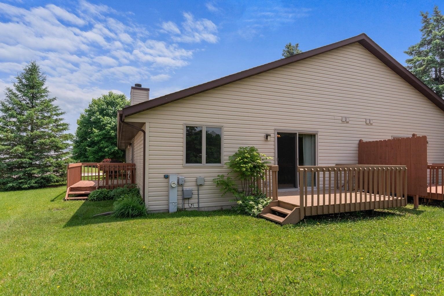 Property Photo: 612 Wellington Drive WI 53090