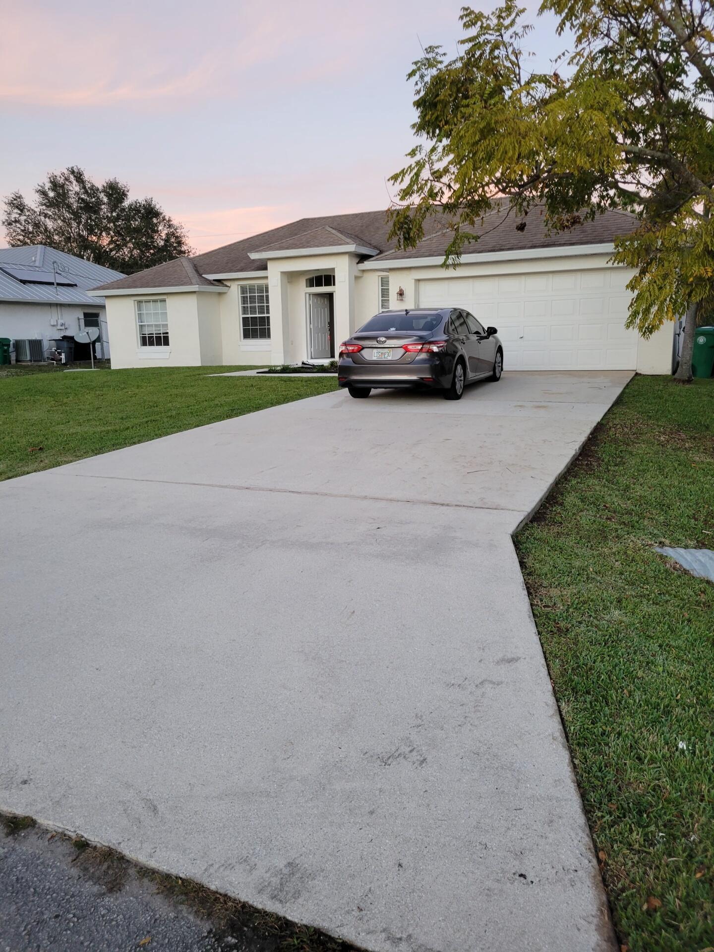 1701 SW Victor Lane SW  Port Saint Lucie FL 34984 photo