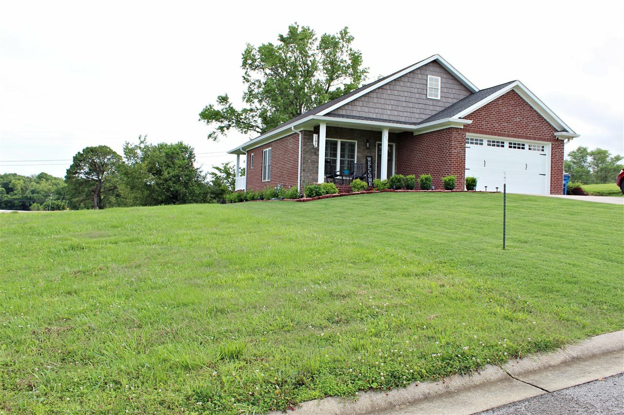 Property Photo: 109 Pin Seeker Way KY 42141