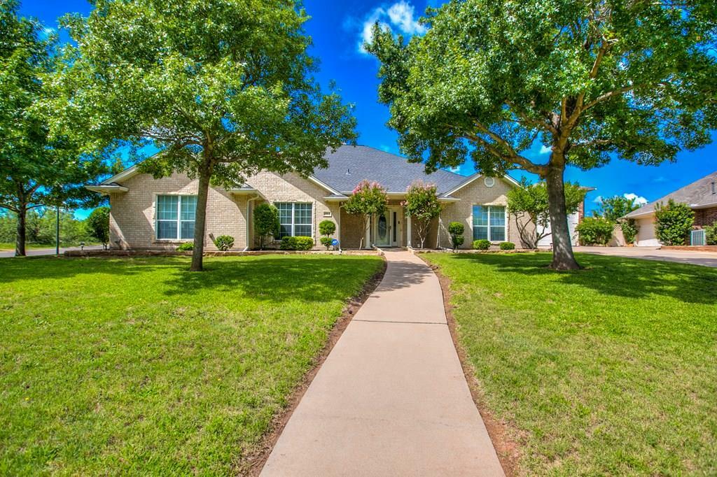 Property Photo: 601 Burlington Rd TX 76901