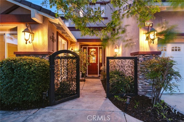 Property Photo:  45242 Oakville Court  CA 92592 