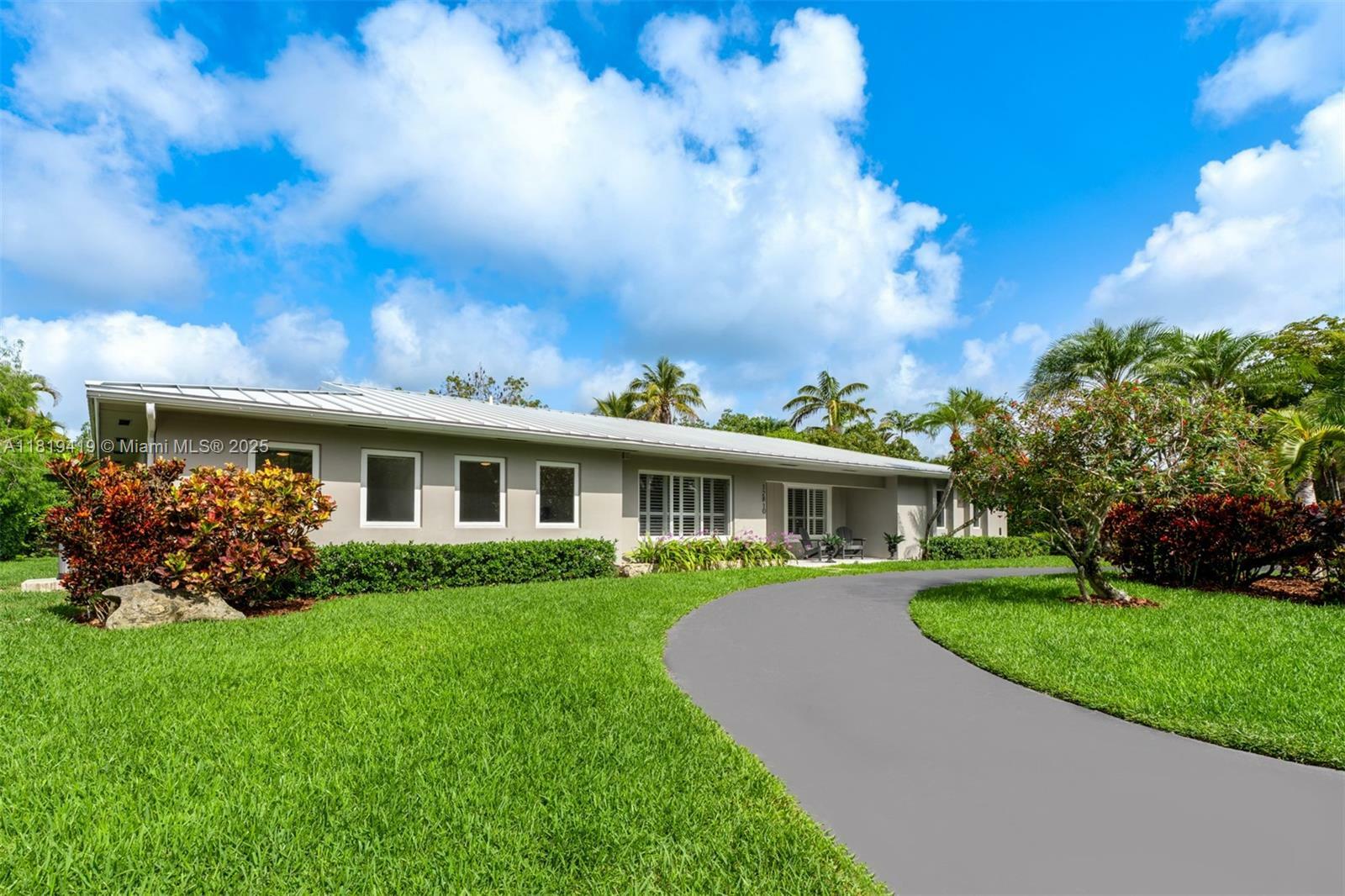12810 SW 70th Ave  Pinecrest FL 33156 photo