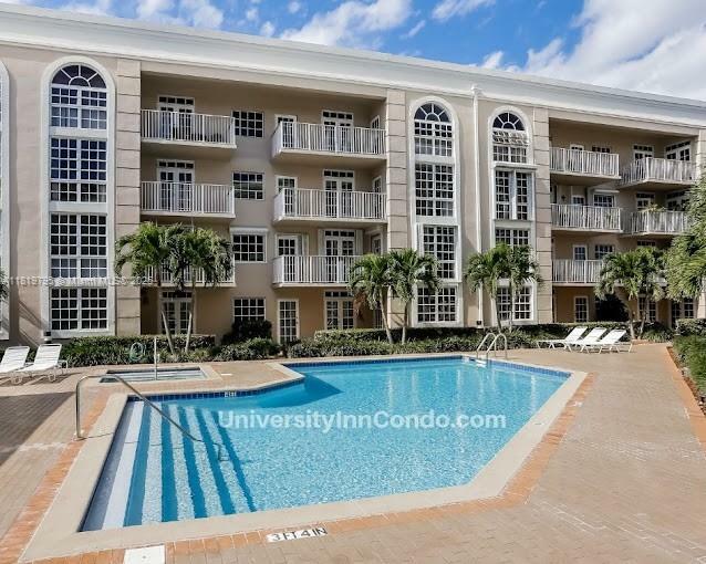 1280 S Alhambra Cir 1308  Coral Gables FL 33146 photo