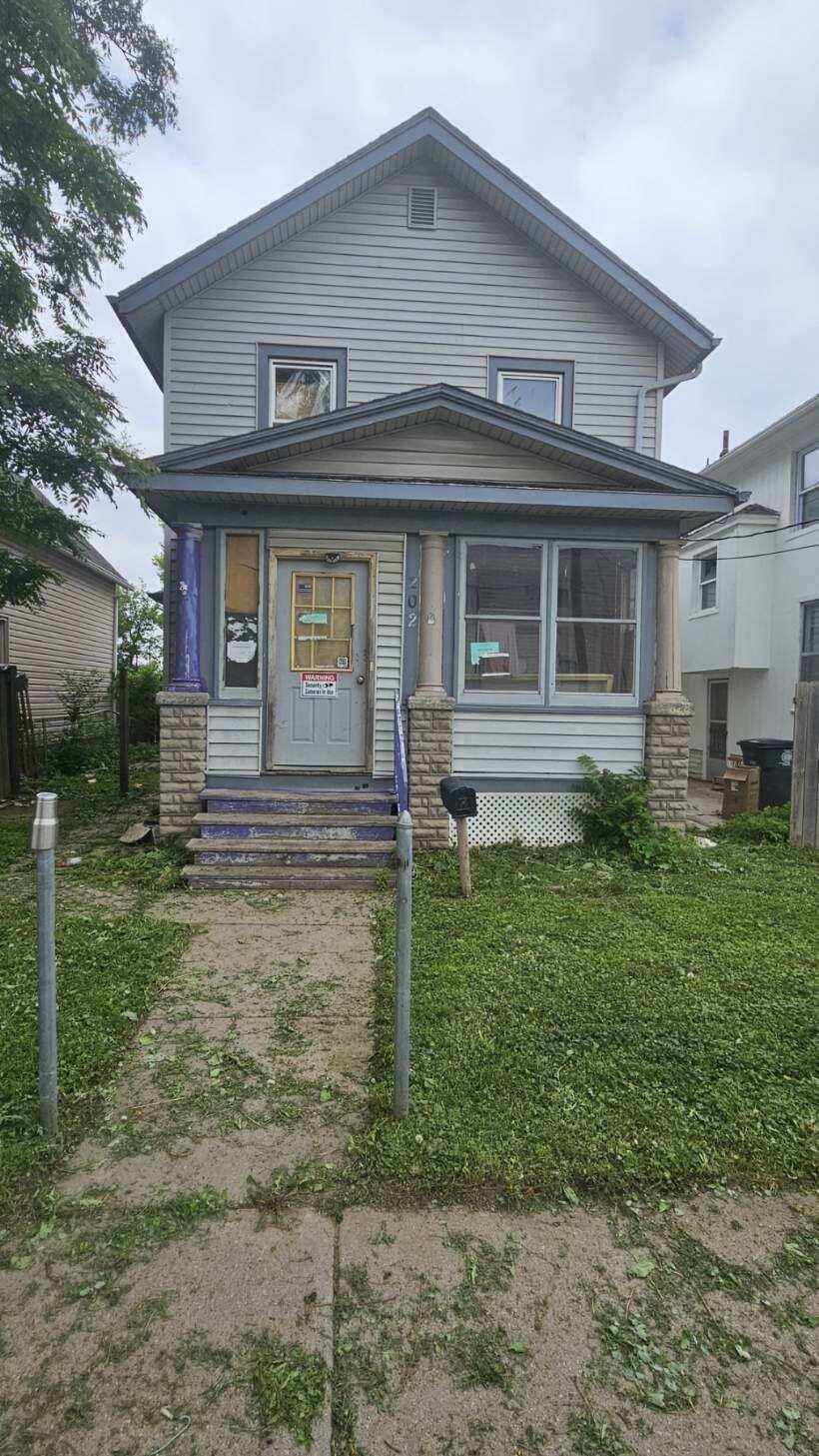 Property Photo: 202 S 10th Street IA 51501