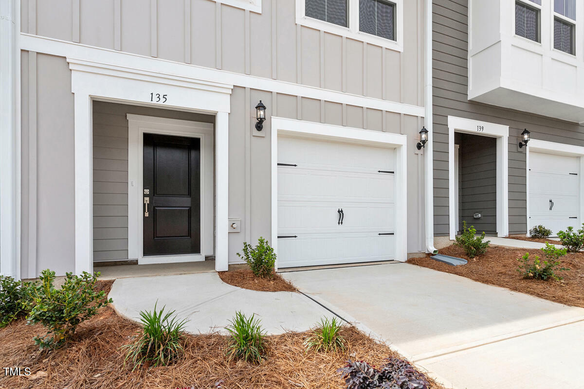 Property Photo: 135 Central Townes Way 305 NC 27603