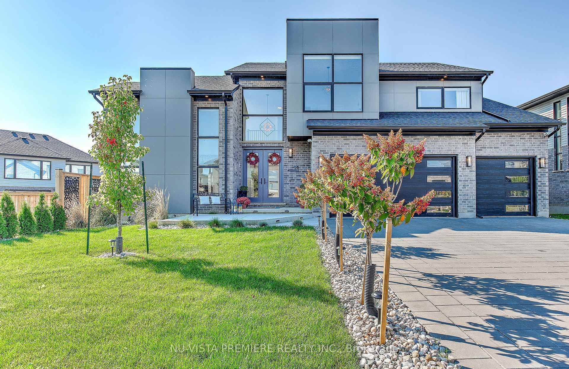 Property Photo: 21 Locky Lane ON N0L 1R0