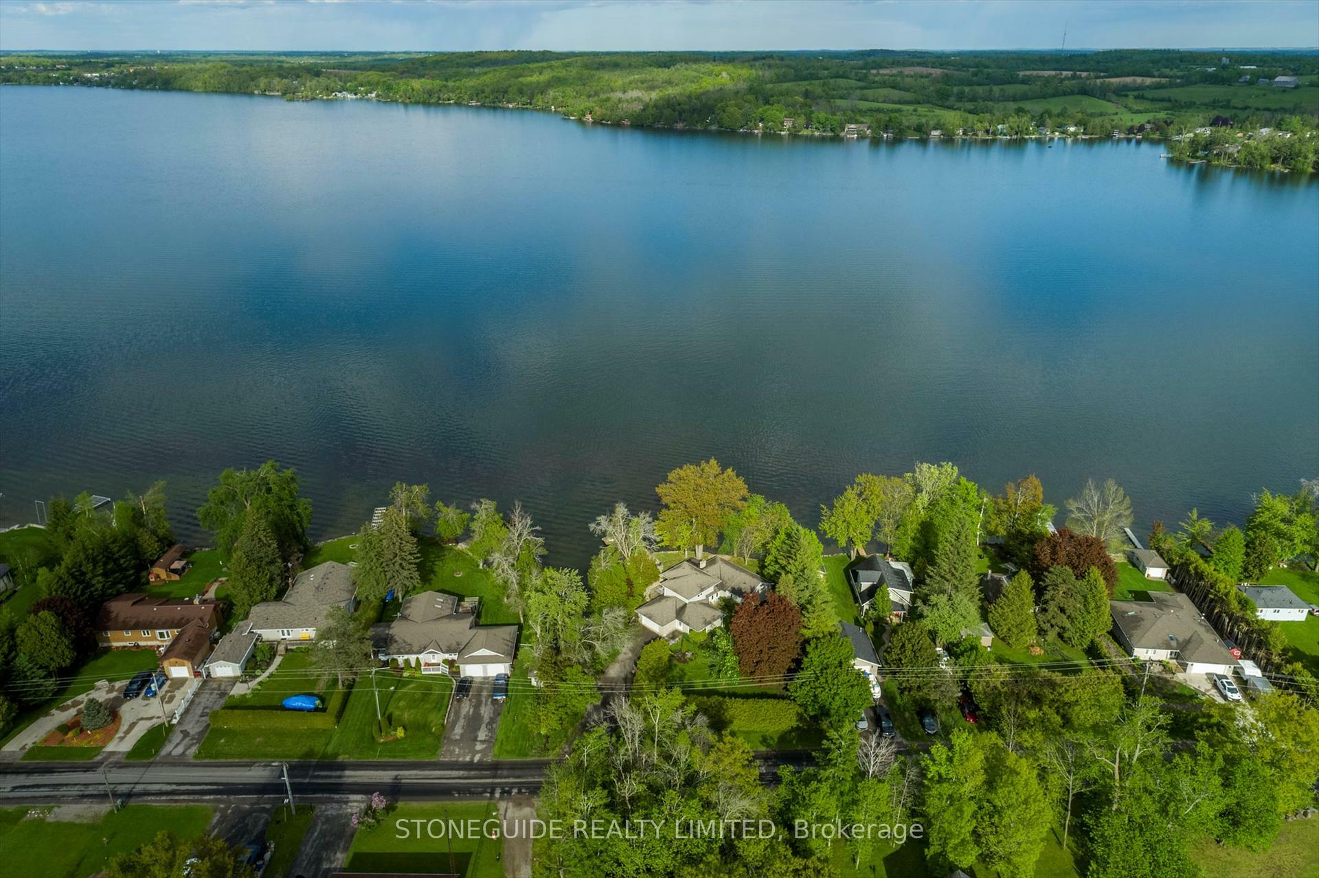 Photo de la propriété: 409 Gifford Drive ON K9J 6X2