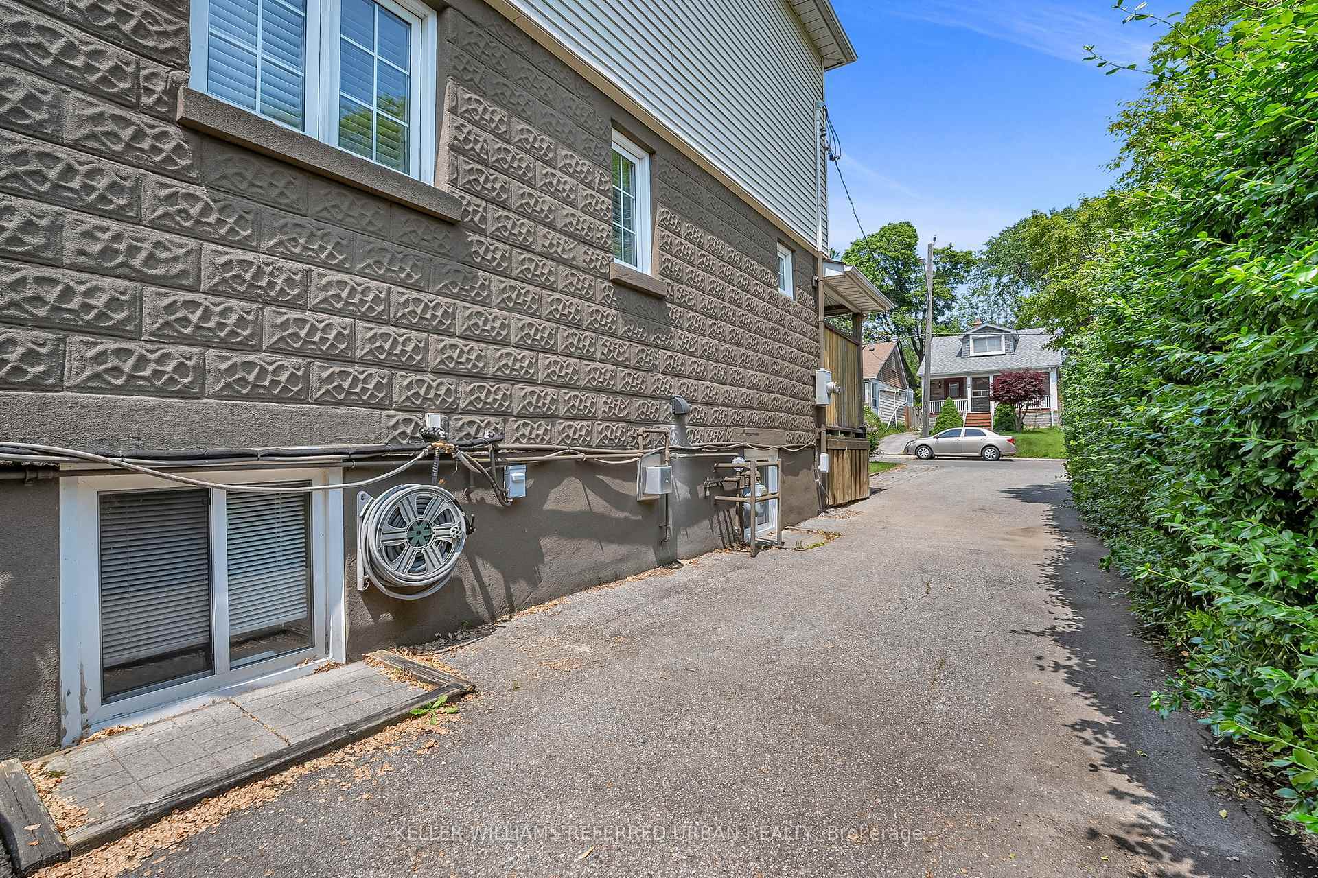 Property Photo: 5 Donora Drive ON M4B 1B3
