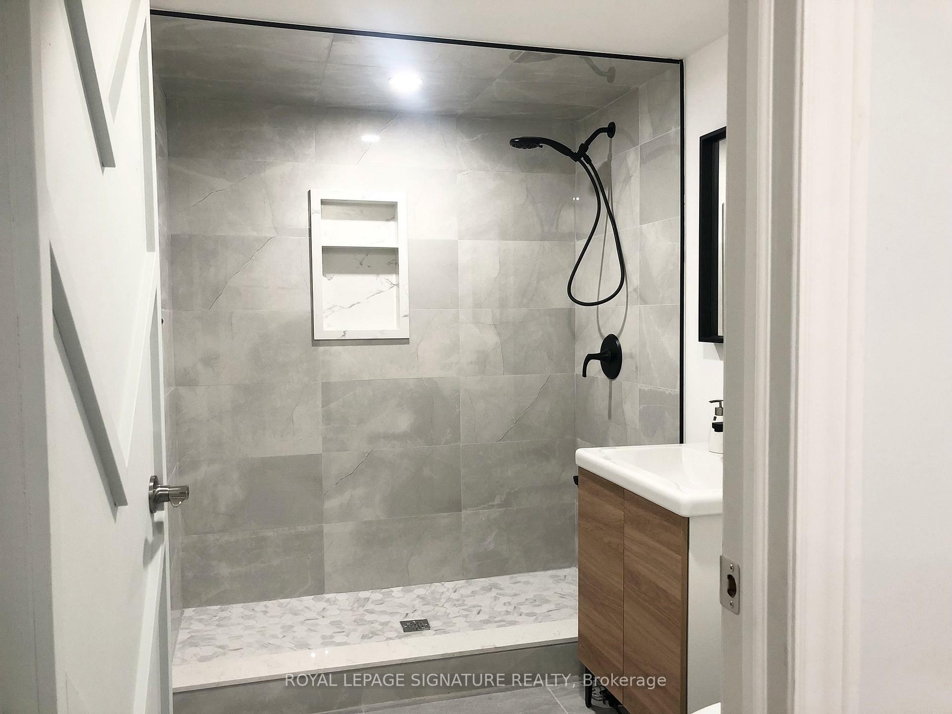 Property Photo:  38 Wishing Well Drive C  ON M1T 1J1 