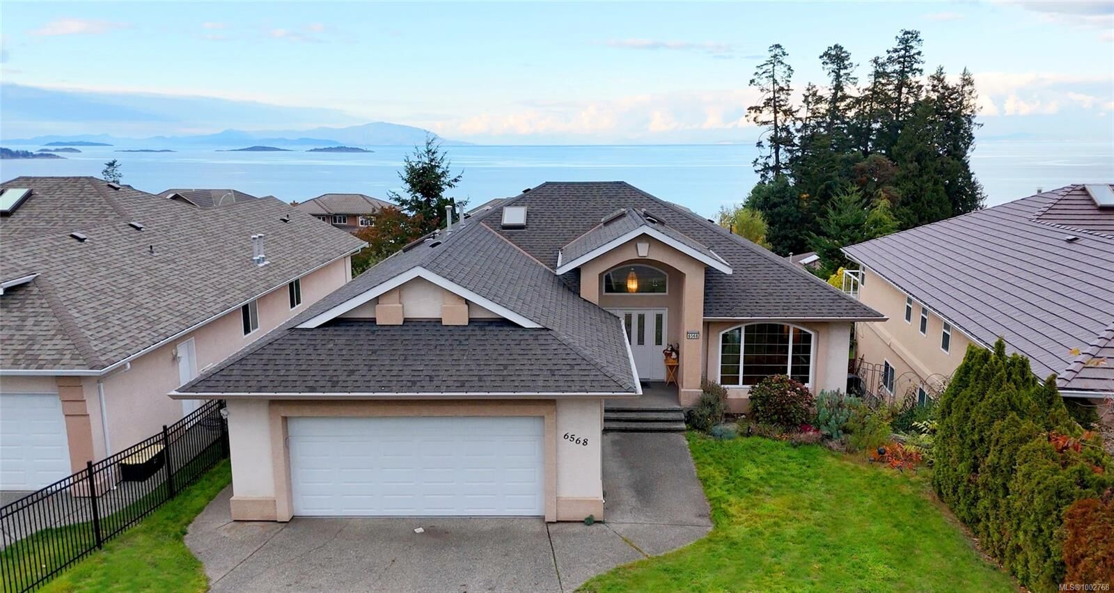 Property Photo:  6568 Pelican Way  BC V9V 1P9 