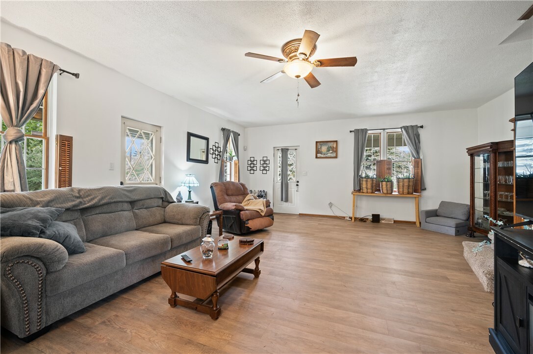 Property Photo: 104 Overholt Dr PA 15683