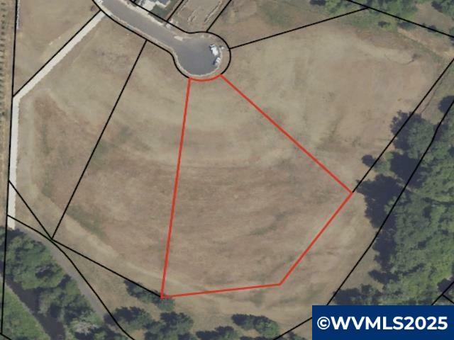 Property Photo: 493 SW Oregon Falls Dr OR 97338