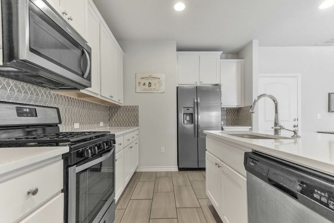 Property Photo: 4821 Star Jasmine Drive 141 TX 78723
