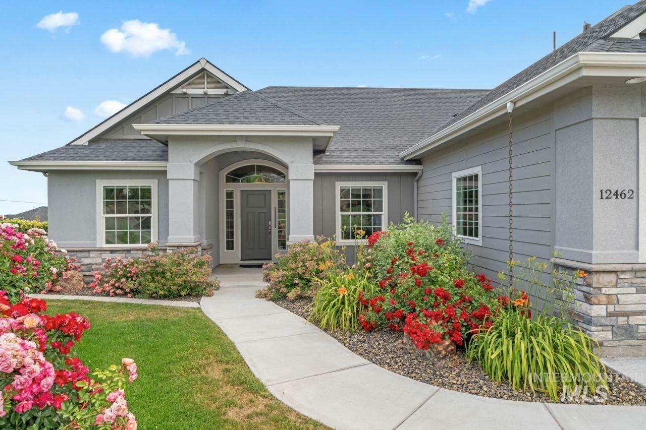 Property Photo: 12462 S Sunrise Mist Loop ID 83686-5463