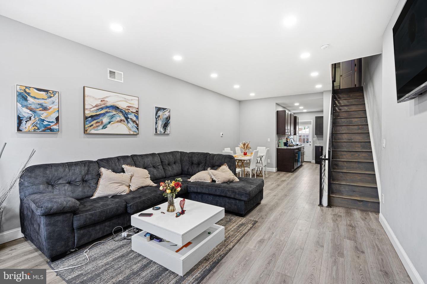 Property Photo: 2944 W Susquehanna Avenue PA 19121
