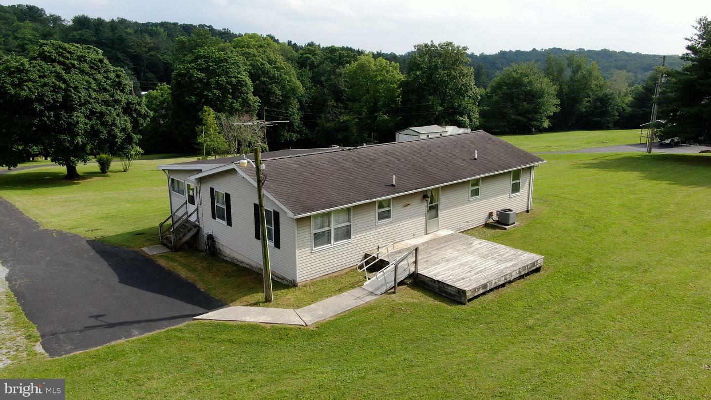 Property Photo: 1953 Renoll Lane PA 17362