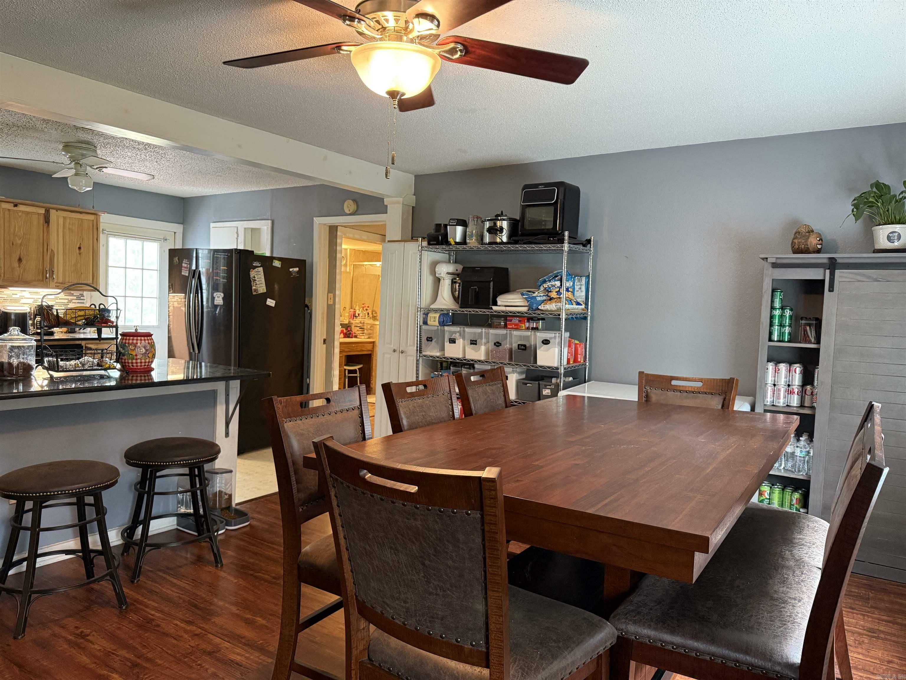 Property Photo: 21722 Scott East End Road AR 72065-9298