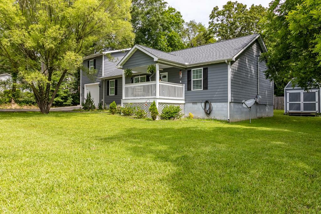 Property Photo: 207 Pine Street GA 30705
