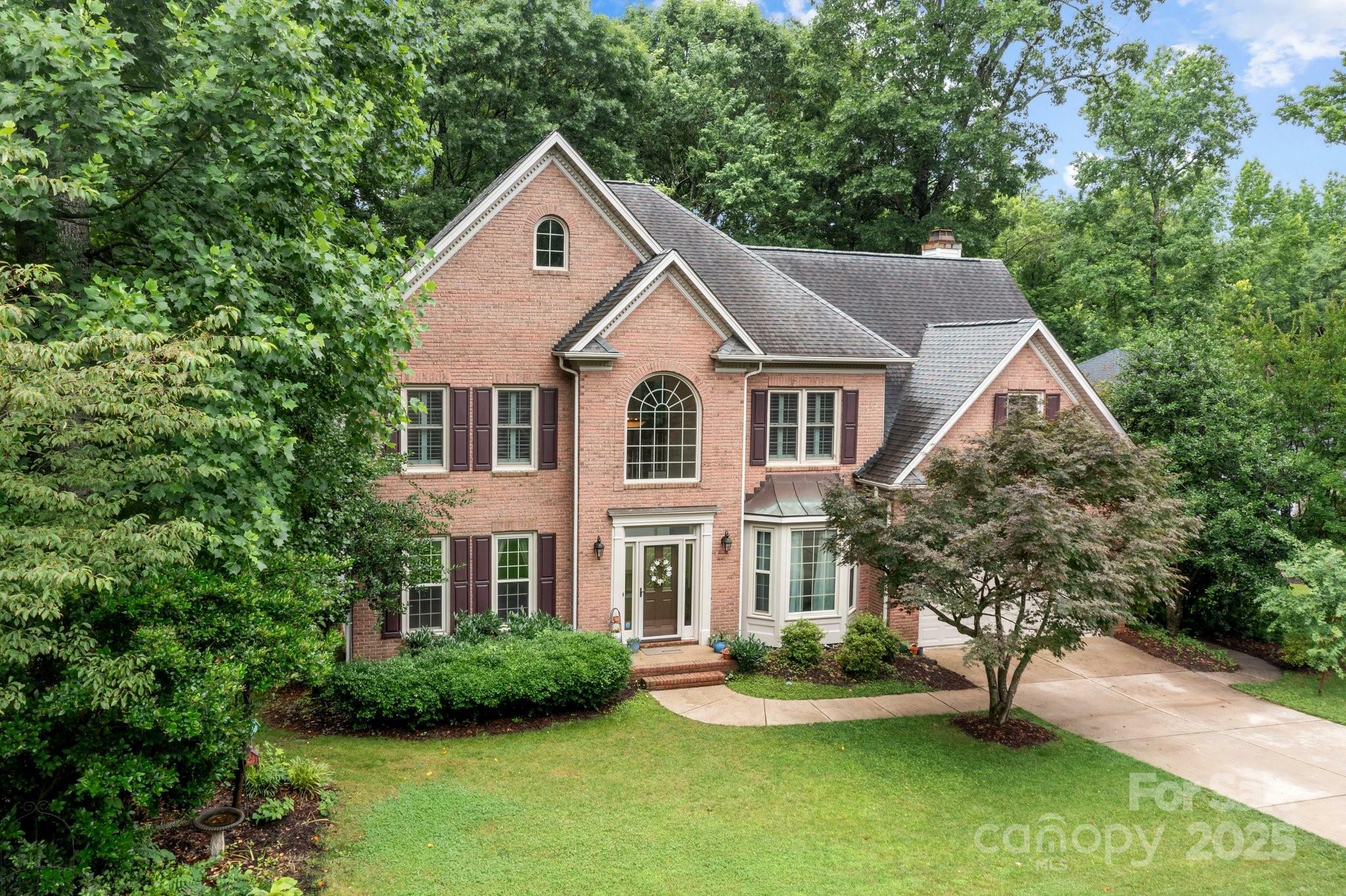 Property Photo: 17433 Glassfield Drive NC 28078