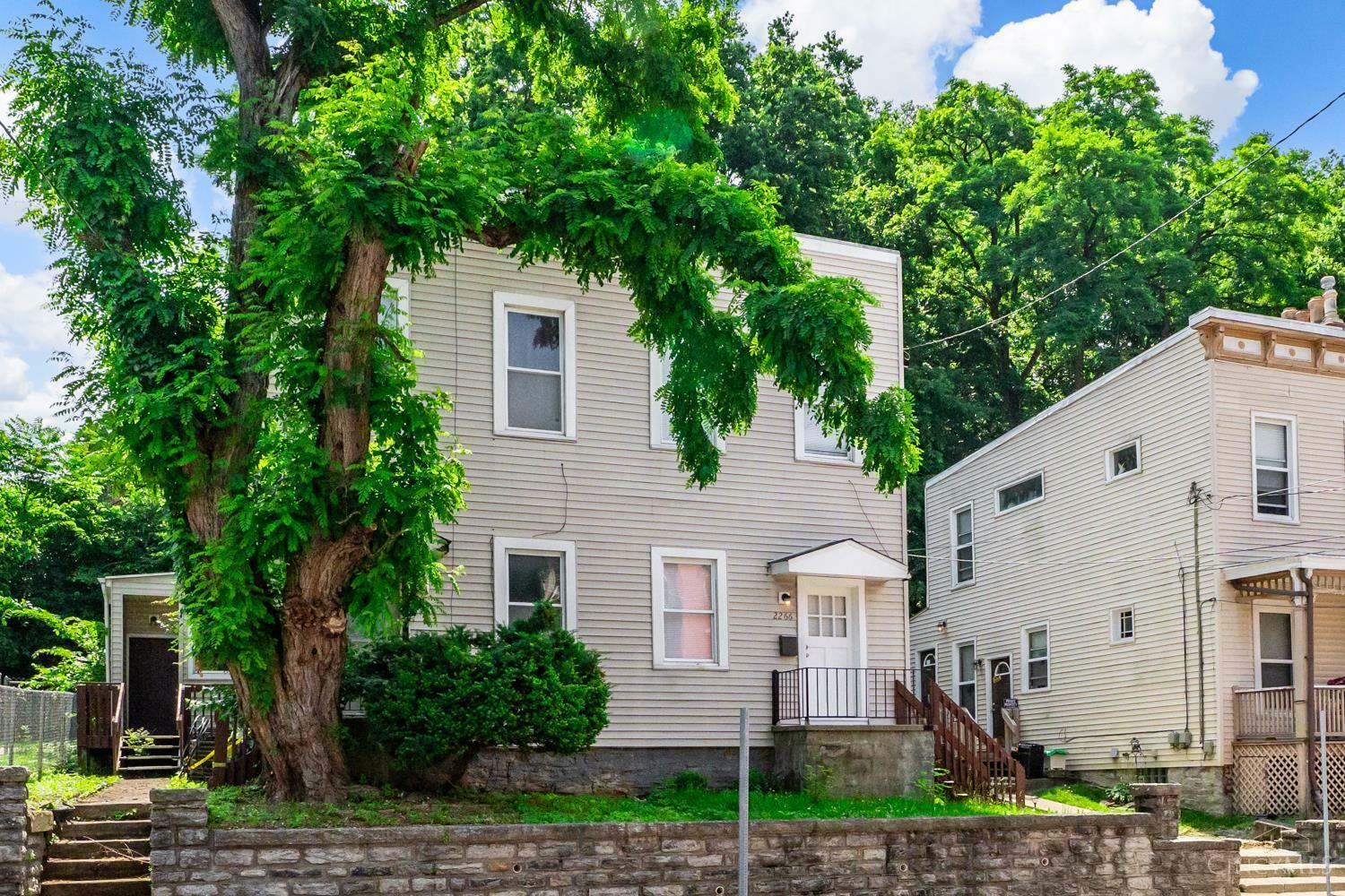 Property Photo: 2266 Loth Street OH 45219
