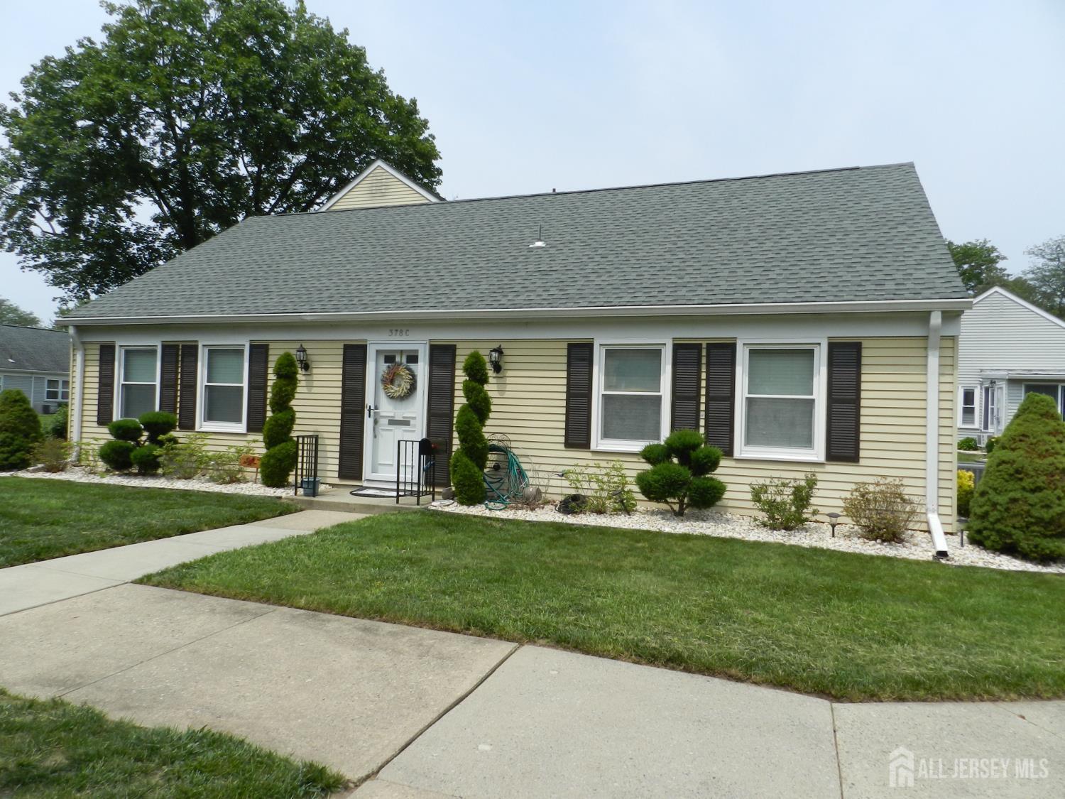 378 Old Nassau Road C  Monroe NJ 08831 photo