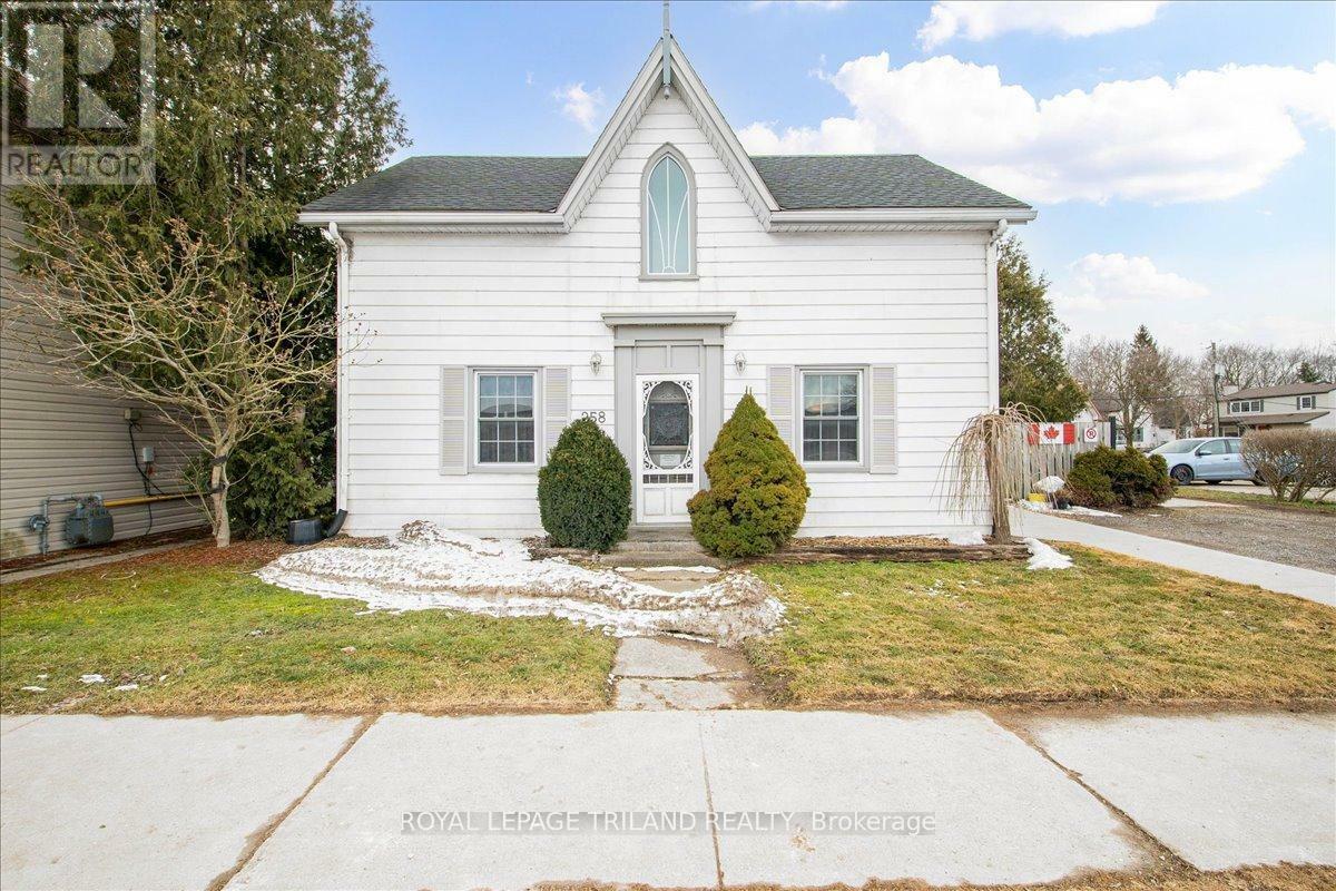 Property Photo: 258 Main Street ON N0L 1M0