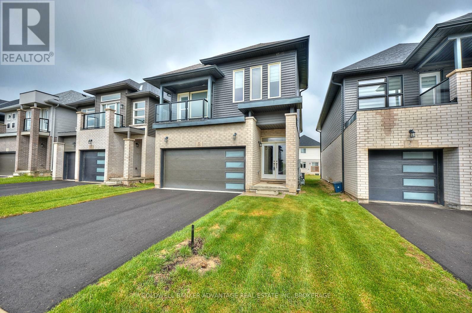 Photo de la propriété: 45 McLaughlin Street ON L3B 0J9