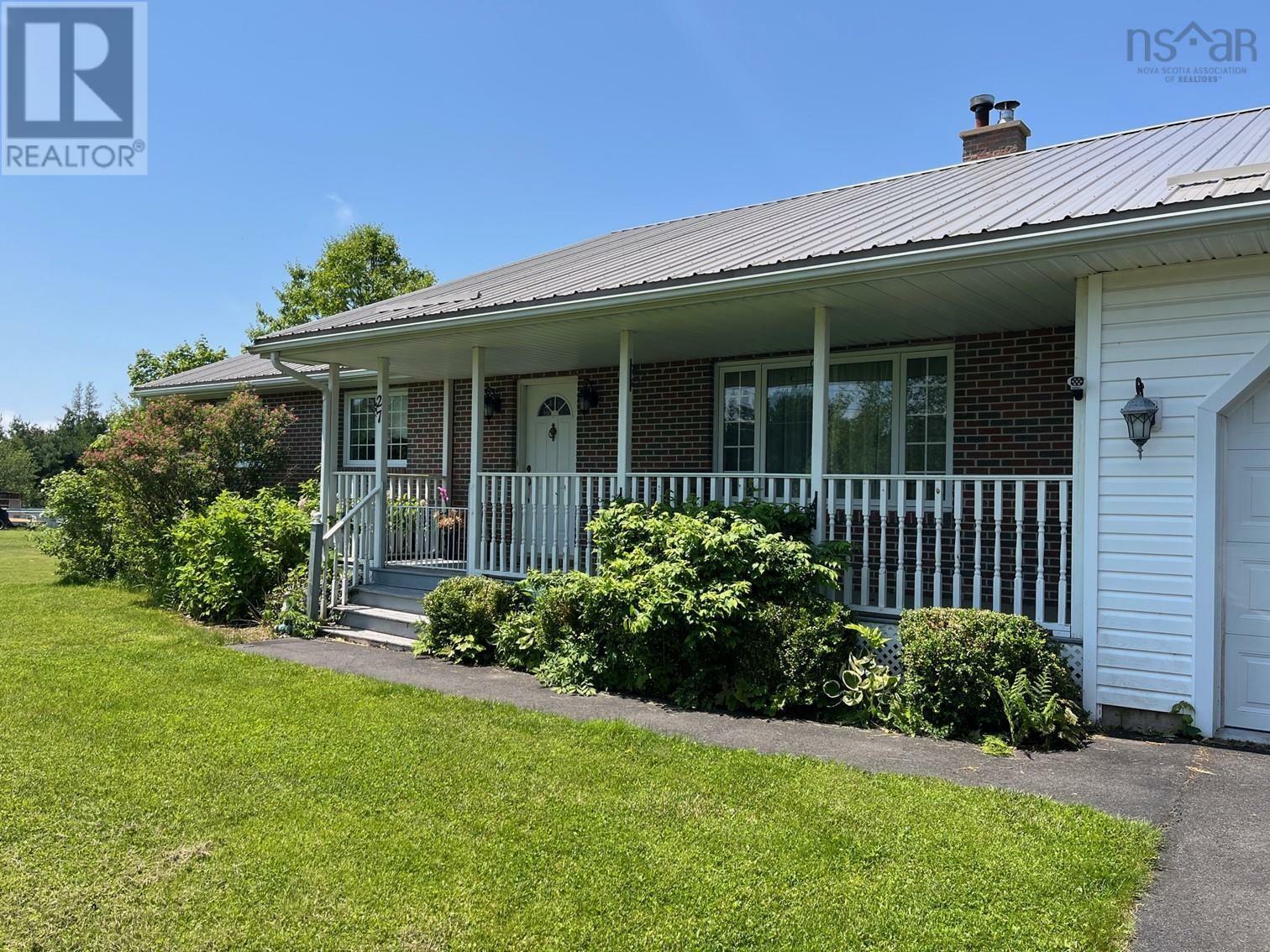 Photo de la propriété: 27 Sunnybrook Drive NS B6L 6T7