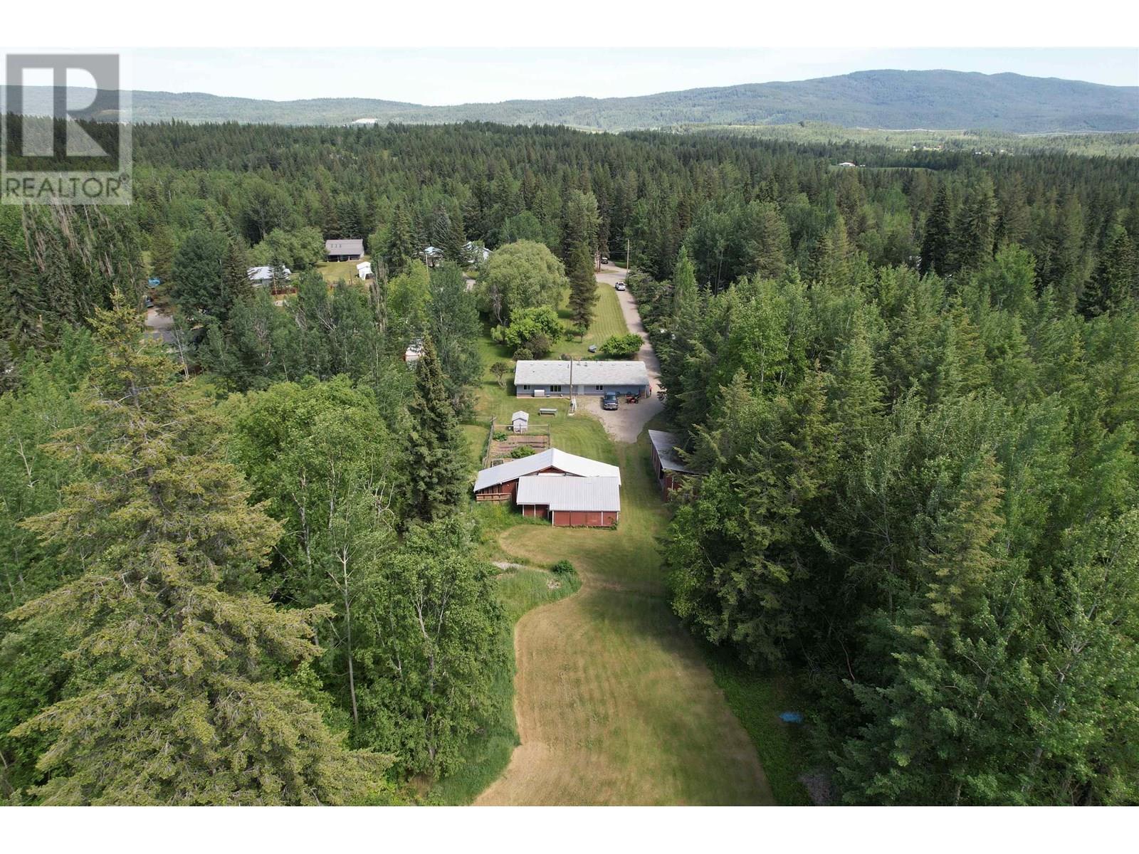 Photo de la propriété: 3074 Red Bluff Road BC V2J 6C6