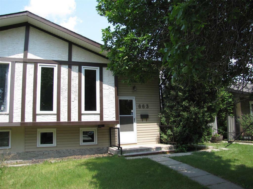 Property Photo: 663 McMeans Avenue East MB R2C 3S9
