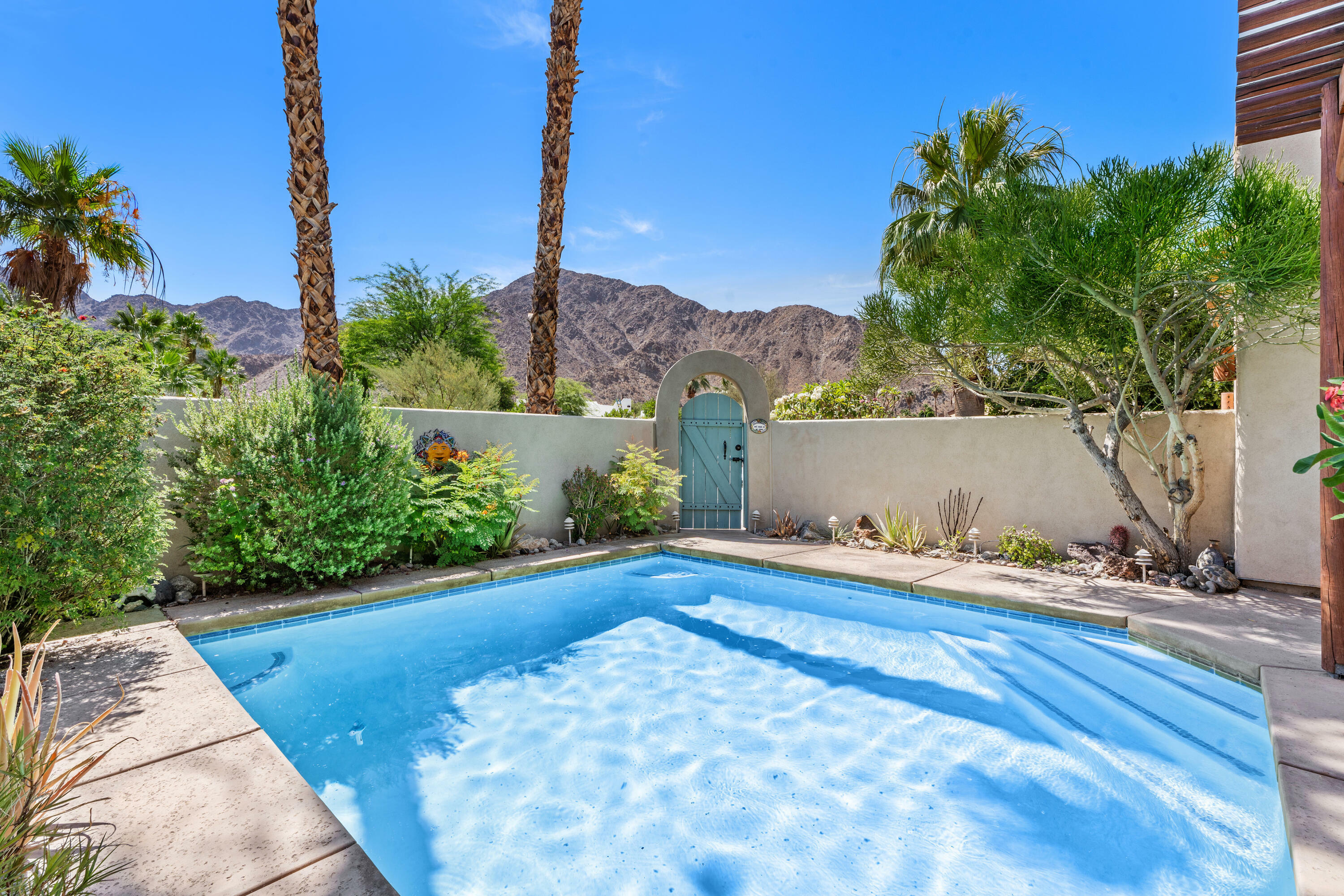 Property Photo: 54125 Eisenhower Drive CA 92253