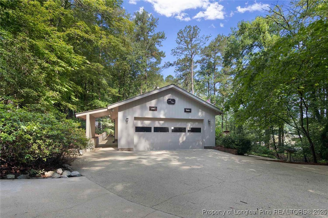Property Photo: 1363 Maryland Court NC 27332