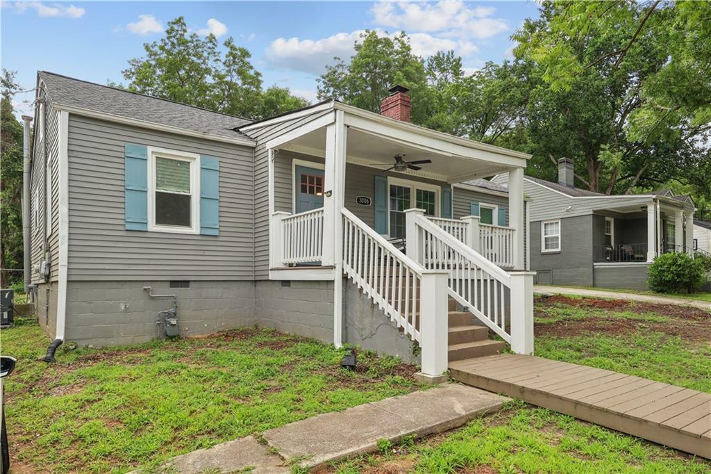 Property Photo: 3006 Dogwood Drive GA 30354
