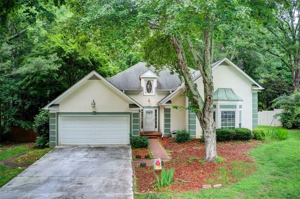 Property Photo: 652 Trailwood Lane SW GA 30064