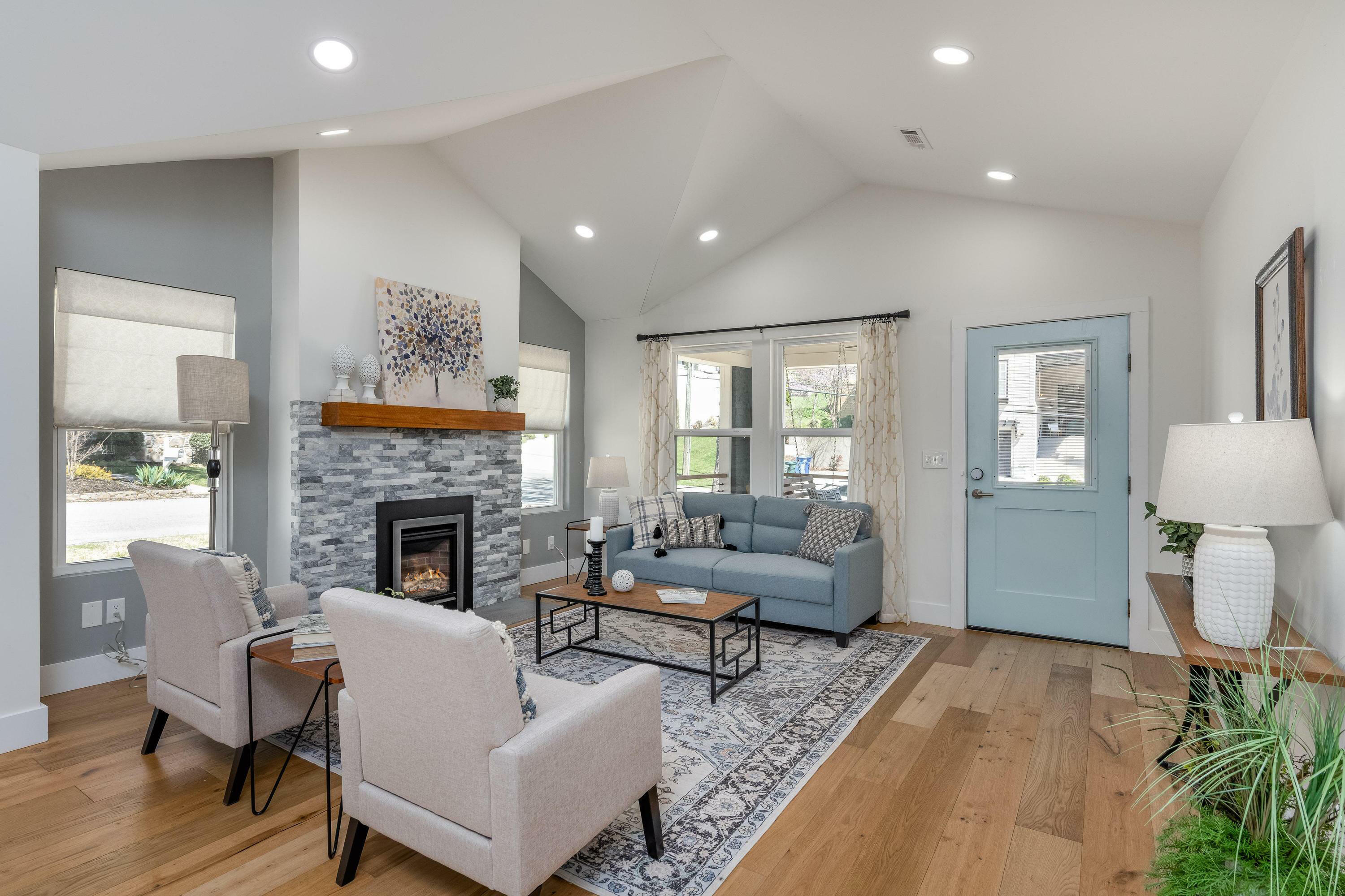 Property Photo:  1707 Knickerbocker Avenue  TN 37405 