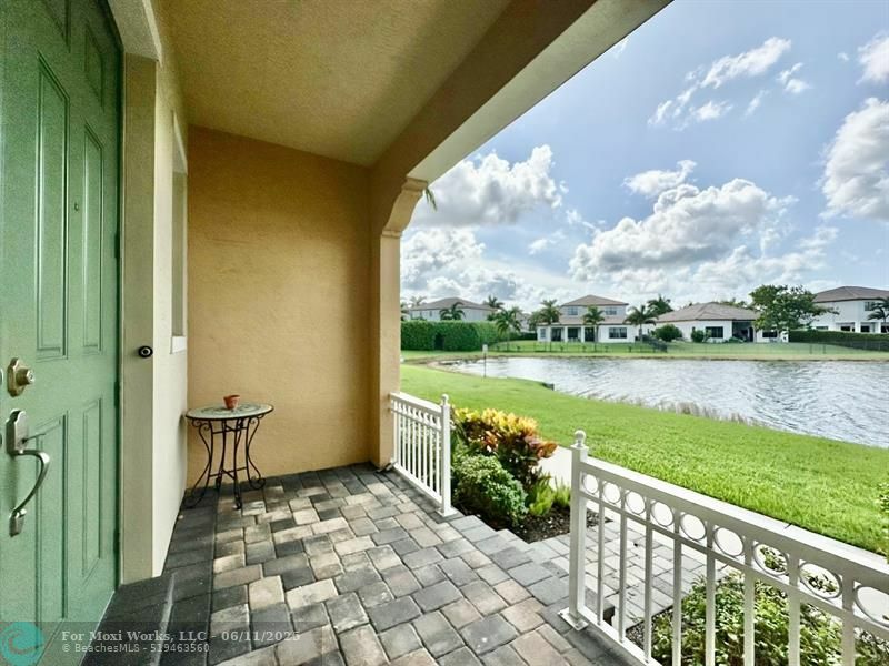 Property Photo: 2935 Tortola Way 2935 FL 33024