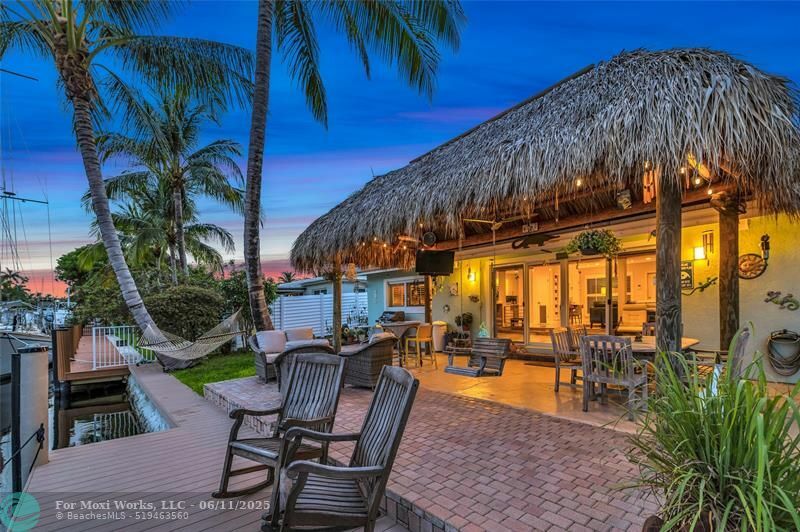 Property Photo: 1112 Tangelo Isle FL 33315