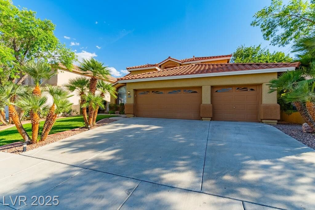 Property Photo:  10409 Carmel Mountain Avenue  NV 89144 