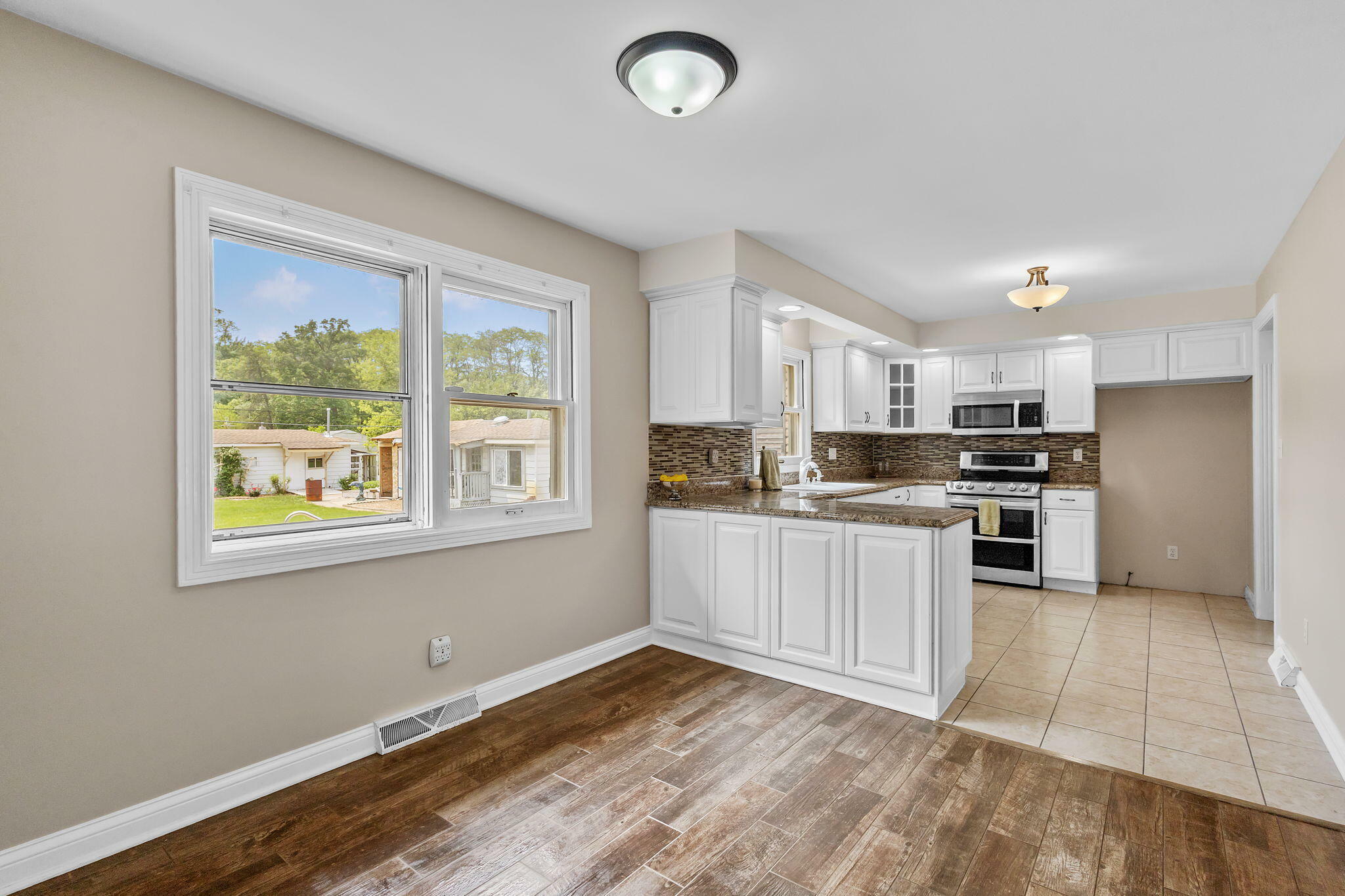 Property Photo: 3092 Edgewood Street IN 46368