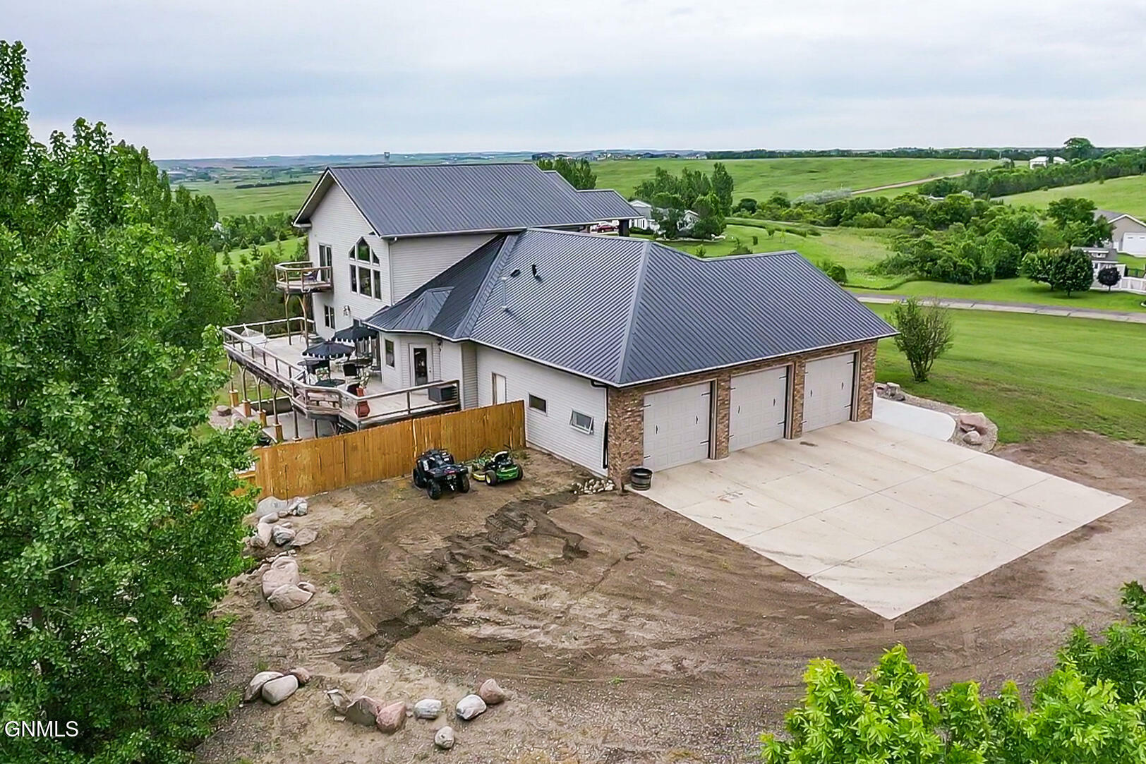Property Photo: 10714 Lilly Drive ND 58503