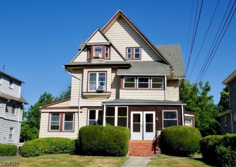 76 Grove St 4  Montclair Twp. NJ 07042 photo