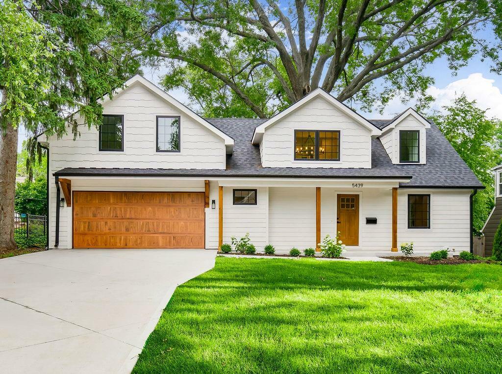Property Photo:  5439 Norwood Street  KS 66205 