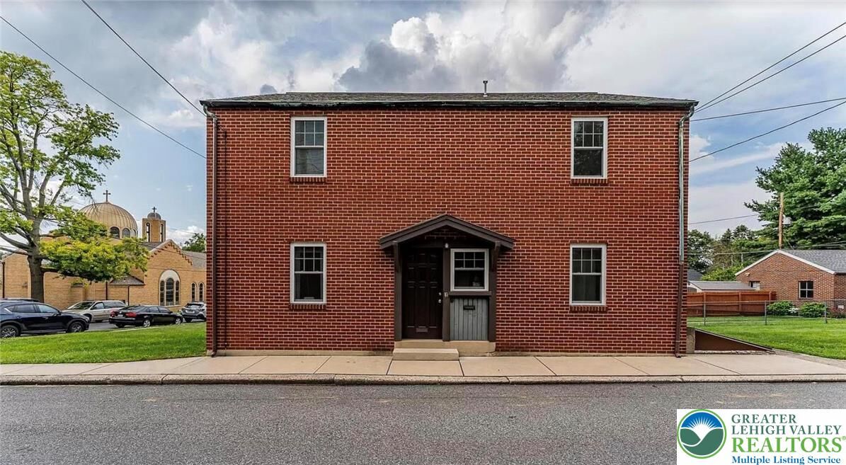 Property Photo: 718 15th Avenue 1 PA 18018