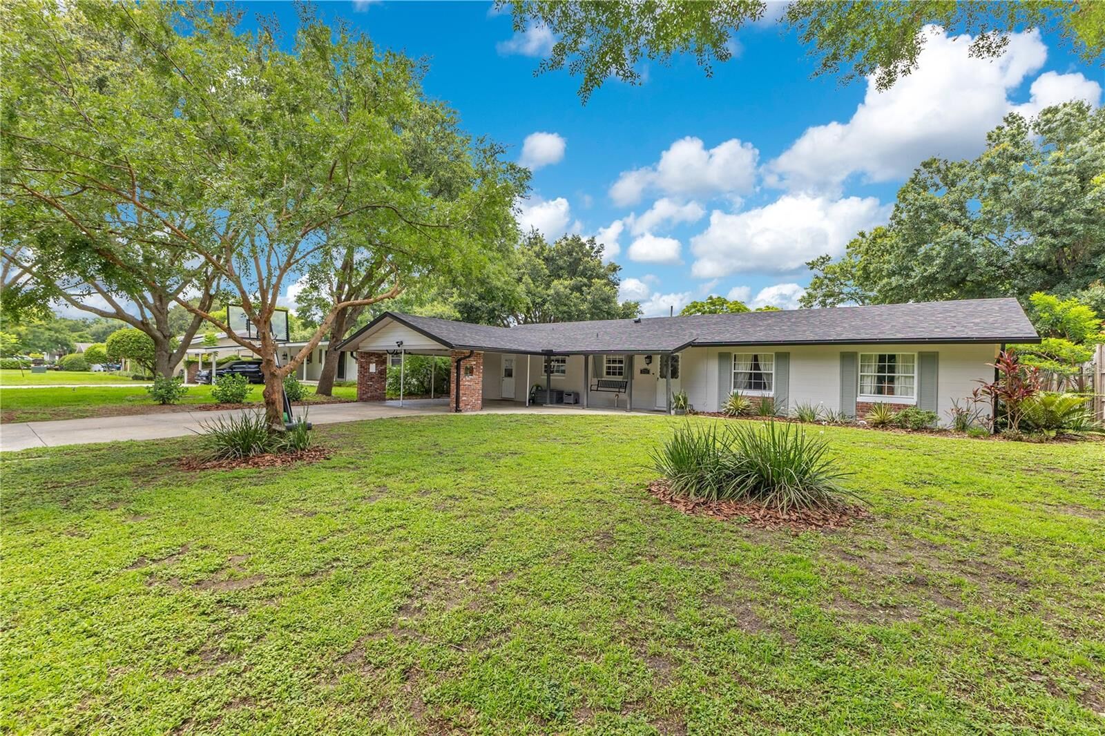 Property Photo:  1715 Lando Lane  FL 32806 