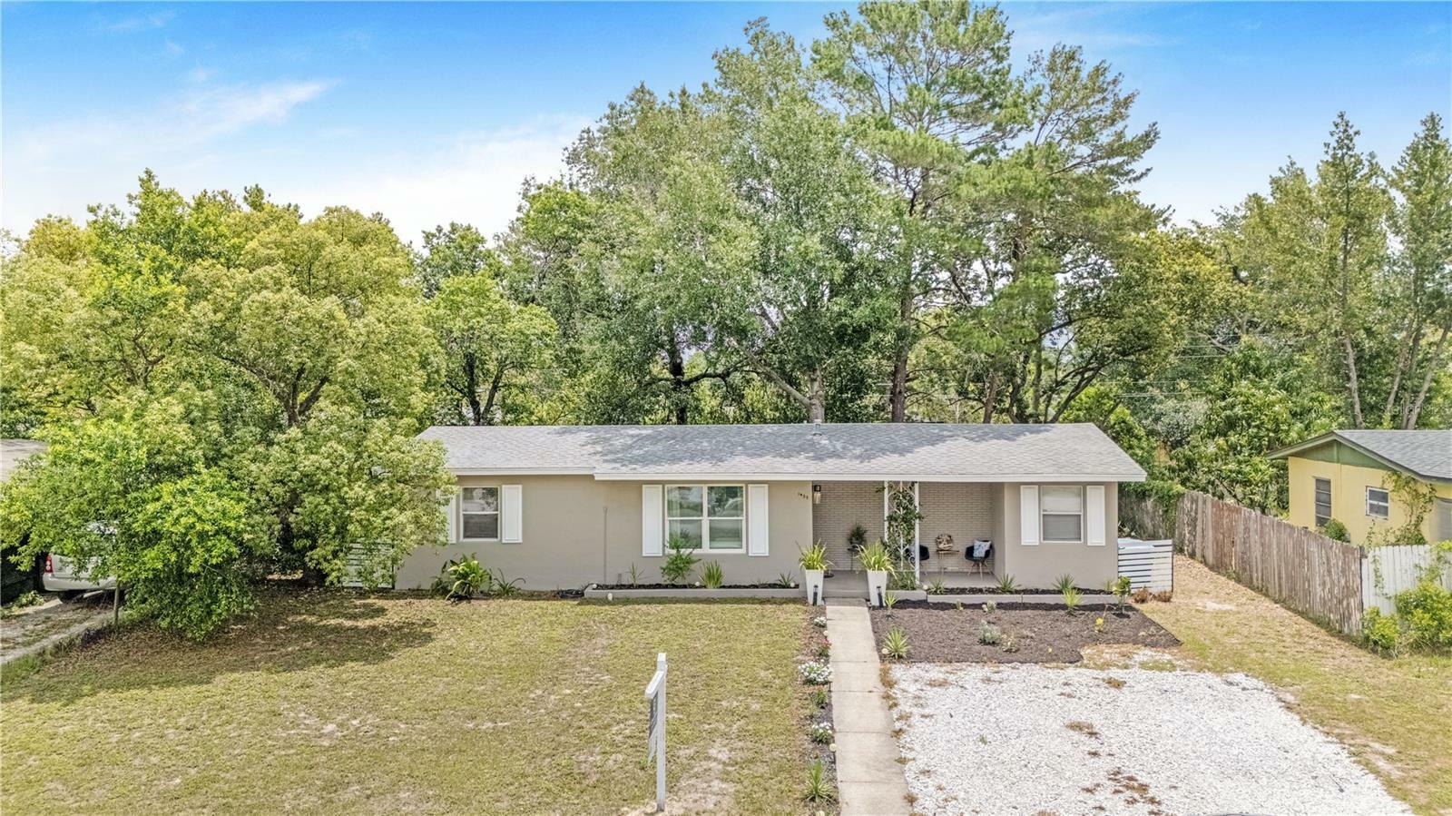 Property Photo: 1455 Whitewood Drive FL 32725