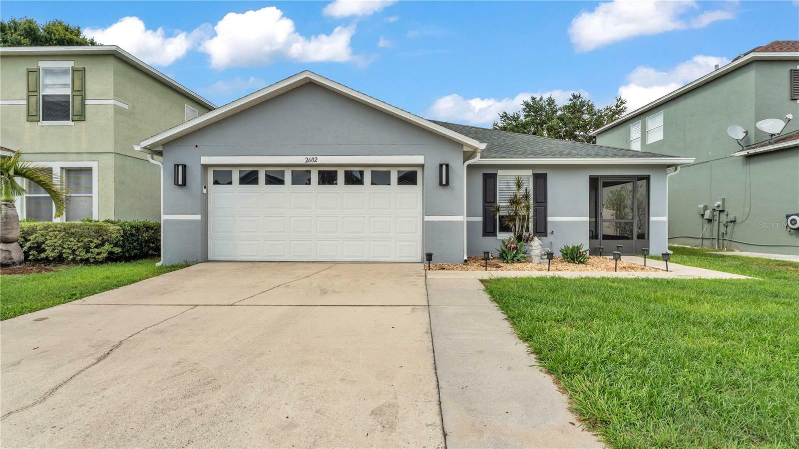 Property Photo: 2602 Whitewood Road FL 33860