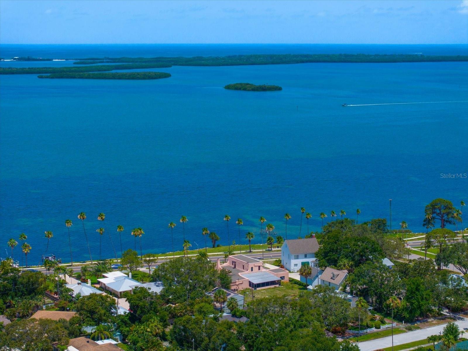 43 Edgewater Drive  Dunedin FL 34698 photo