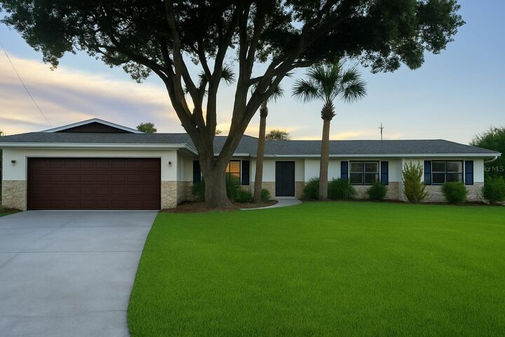 1611 Canal  Tavares FL 32778 photo
