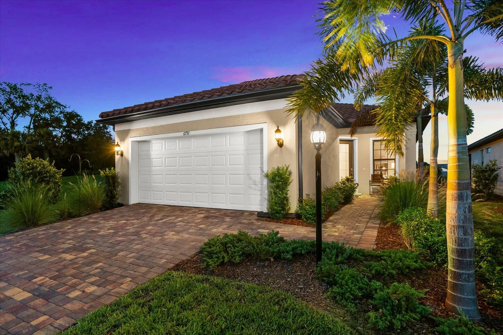 Property Photo: 6791 Alstead Circle FL 34202
